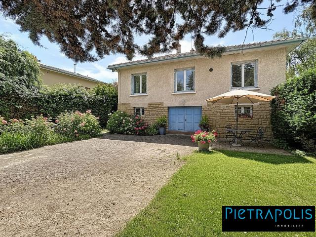 Maison 6 pièces 99 m²