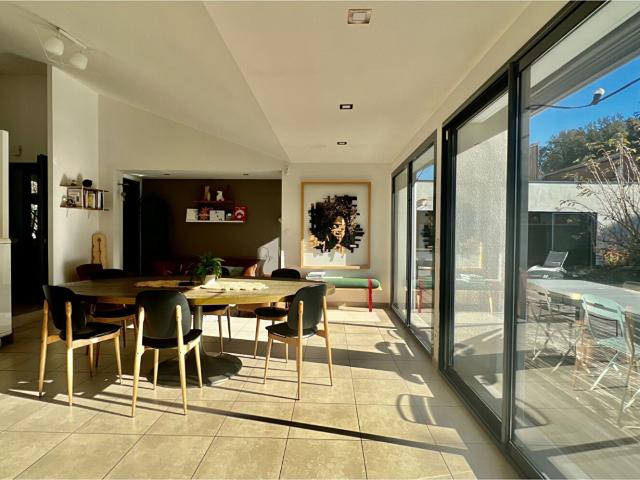 Maison 6 pièces Chantraine 280.00m² 1450€ à louer