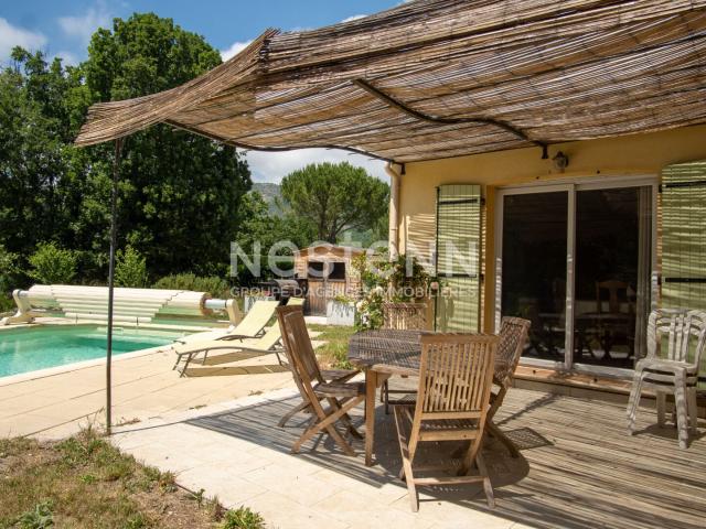 Maison 6 pièces à vendre à Saint Vallier de Thiey avec pisci. 152m² Saint Vallier de Thiey