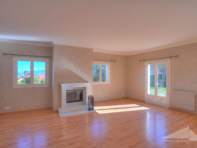 Maison 6 pièces à vendre Thoiry 177m² Thoiry