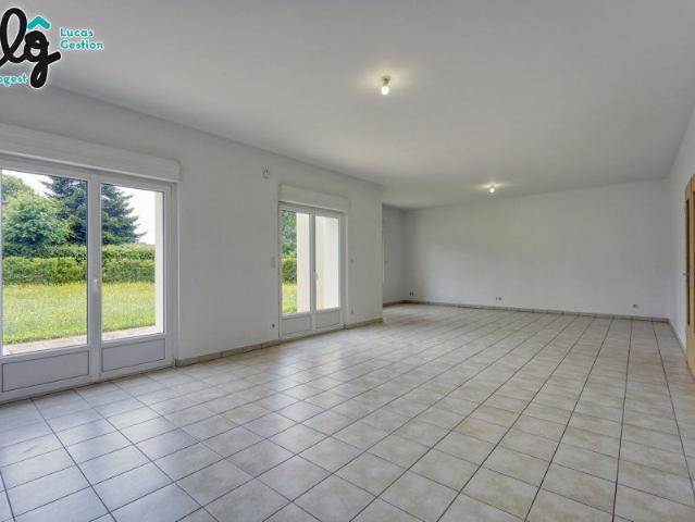 Maison 6 pièces à Coin sur Seille