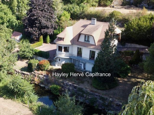 Maison 6 pièces avec terrain de 4 700 m² – Bord de rivière, belle vue sur la campagne – Bretteville sur Laize 14