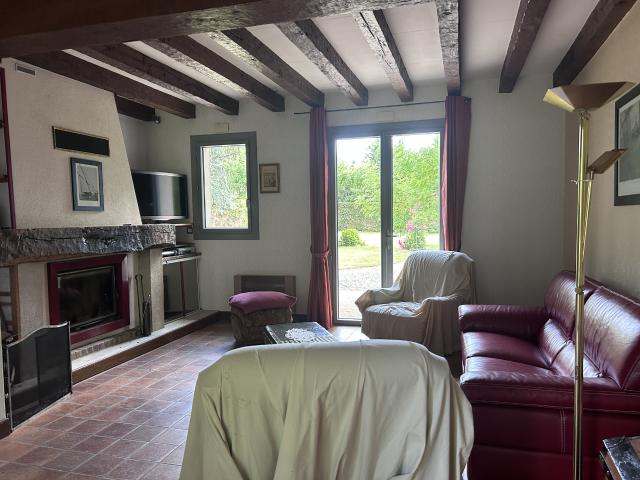 Maison 6 pièces avec jardin et hangar à Rivarennes