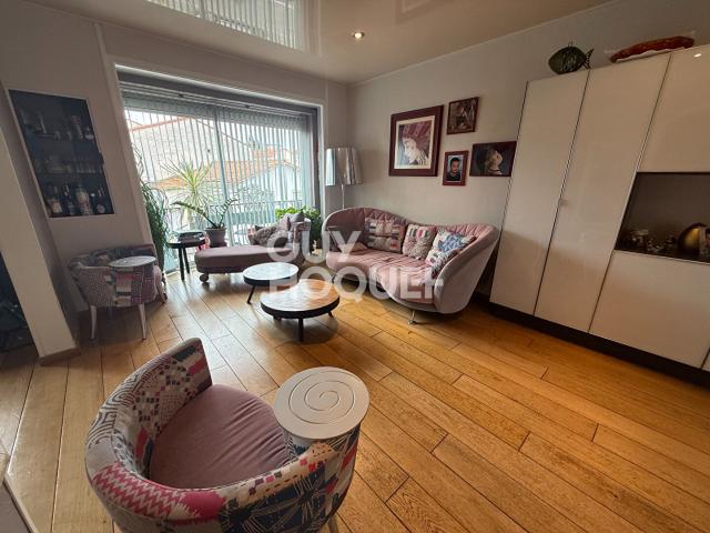 Maison 6 pièces avec piscine, A vendre à Perpignan 66000, Quartier Las Cobas