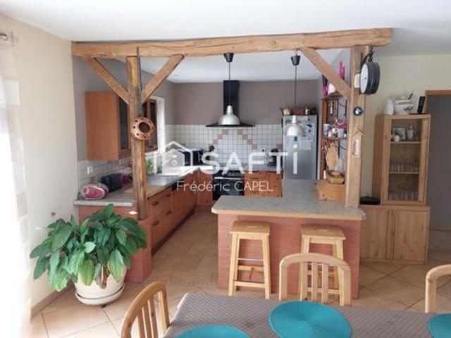 Maison 6 pièces, garage et terrain de 4391 M²