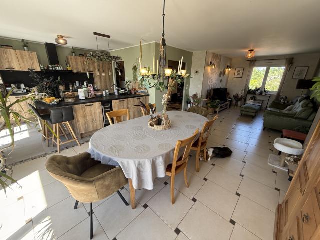 MAISON 6 PIECES DE 110 M2 AVEC 4 CHAMBRES