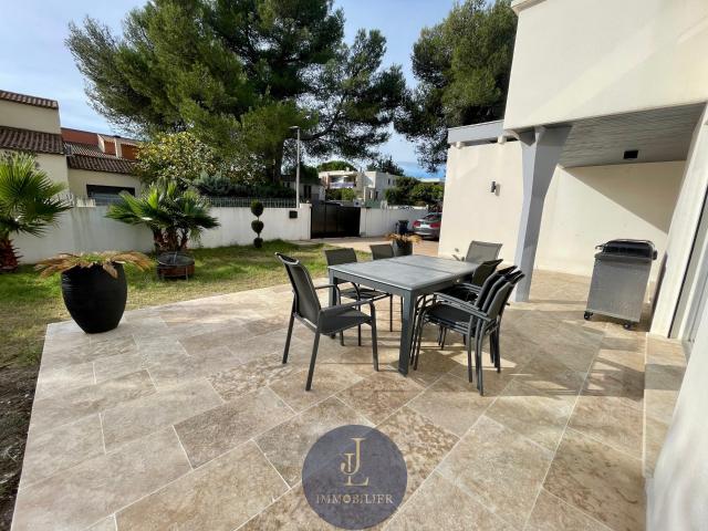 Maison 6 pièces de 167 m2 à MONTPELLIER