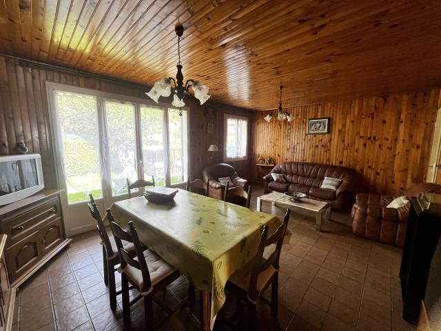 HIDRI IMMOPLUS vous propose en exclusivité une maison de plain pied avec possibilité de division parcellaire