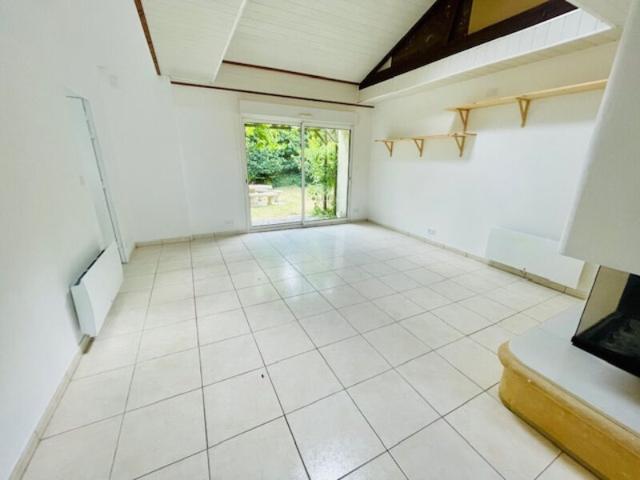 Maison 6 pièces Nantes 143.00m² 1954€ à louer