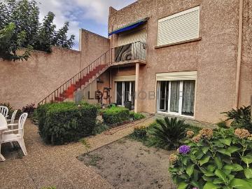 Maison 6 pièces secteur Torcatis avec dépendance
