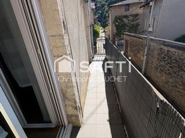 Maison 6P à Jujurieux avec Jardin et Dépendance