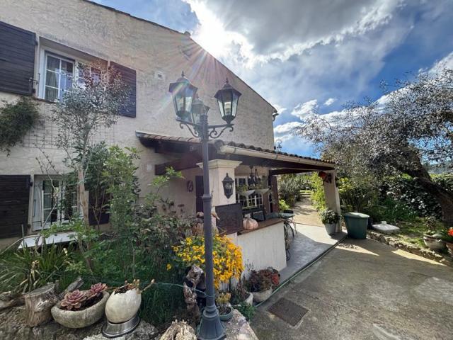 Maison 6P avec piscine Contes