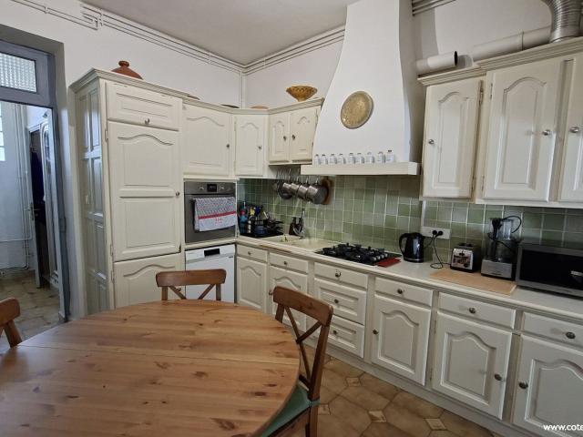 Maison 70 m², 2 chambres, terrasse et jardin, Opportunité à. 70m² Avignon