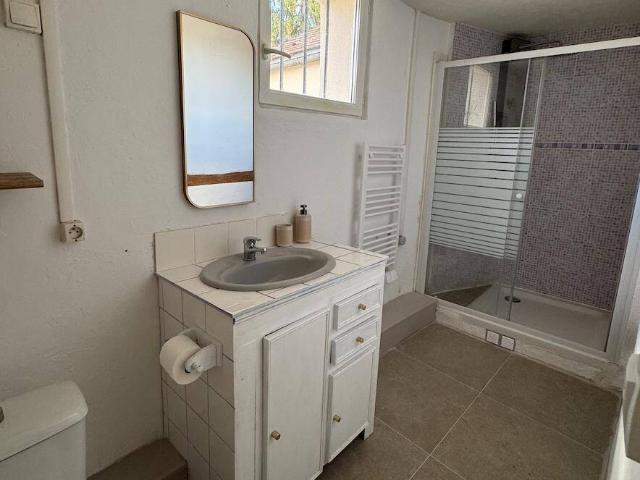 Maison 70m2, GRAND GARAGE 30 m2 et jardin, Combles, cave