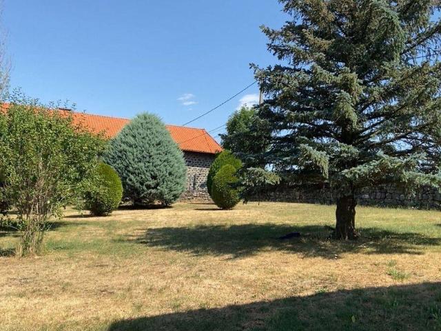 MAISON 71.23M² SUR TERRAIN CLOS DE 1200M² + GARAGE SAINT MARTI