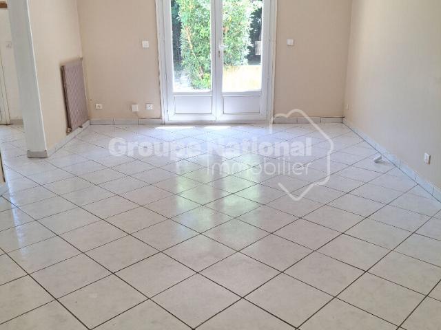 Maison, 76 m² à louer à Le Pontet 84130