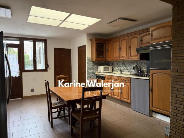 MAISON 84 M2 DEUX CHAMBRES JARDIN GARAGE