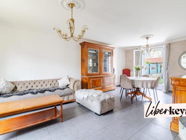 Maison 85m² sans travaux avec jardin et parking à Stains 93240 proche gare