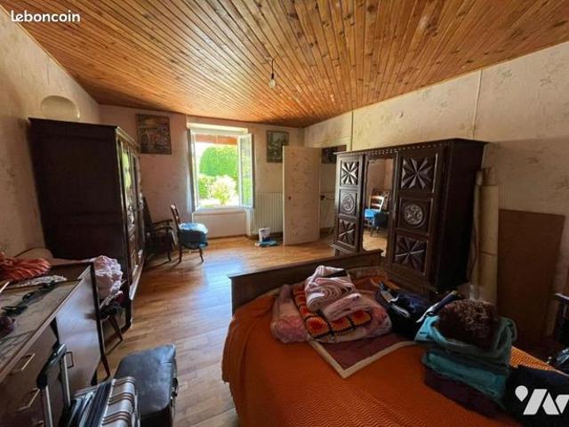 Maison 88 m² LUSIGNAN