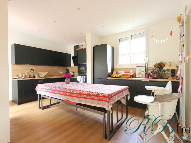 maison 8 pièce s 231 m2
