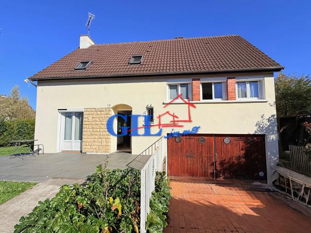 Maison 8 pièces 106 m²