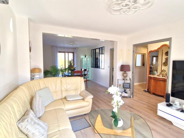 Maison 8 pièces 140 m²