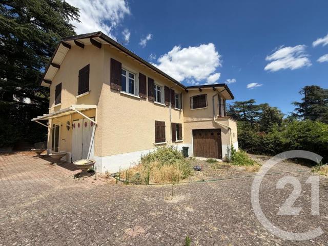 Maison 8 pièces 118 m²