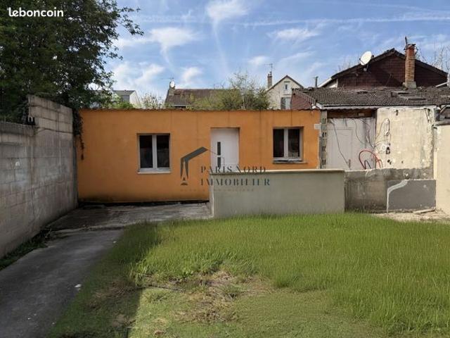 Maison 8 pièces 110 m²