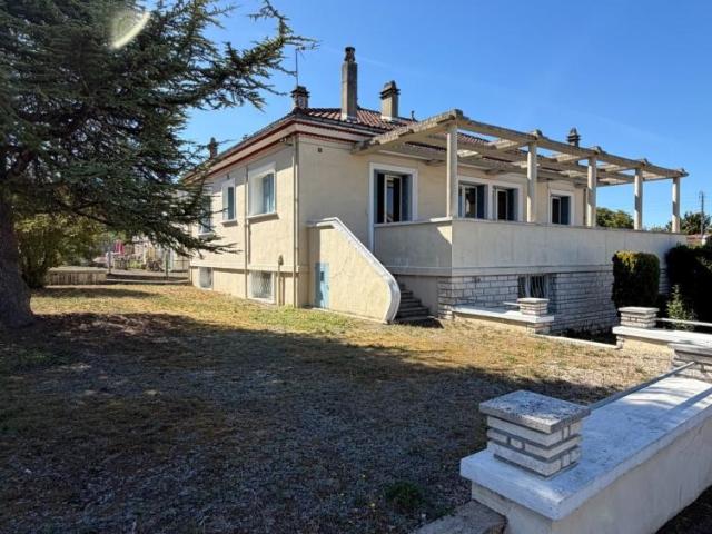 Maison 8 pièces 125 m²