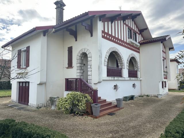 Maison 8 pièces 127 m²