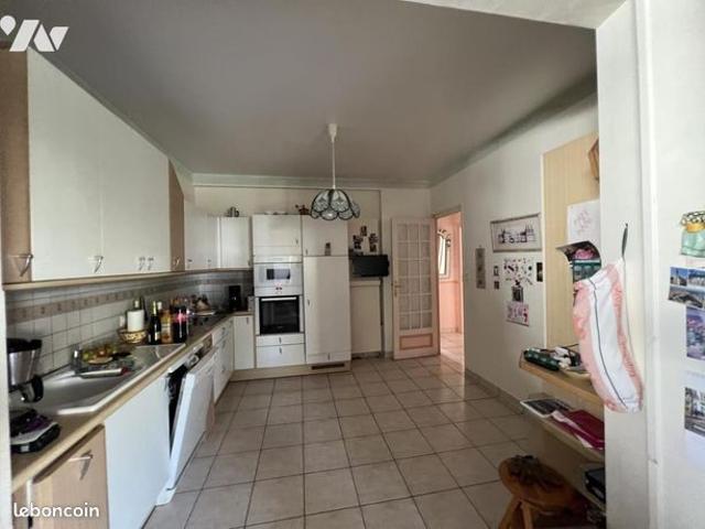 Maison 8 pièces 128 m²