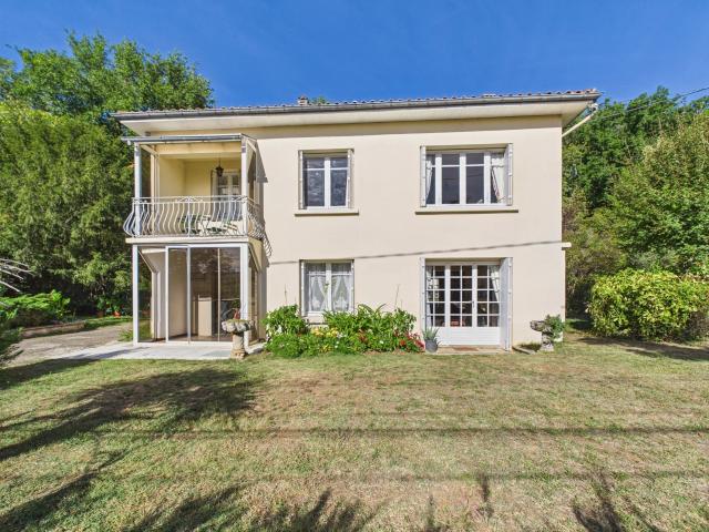 Maison 8 pièces 120 m²