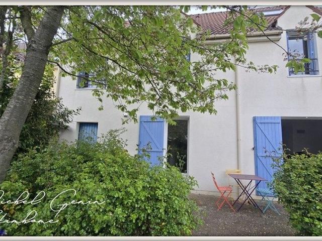 Maison 8 pièces 120 m²