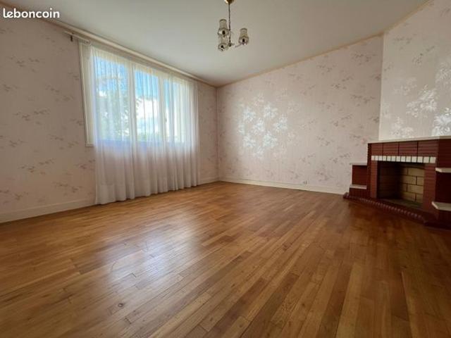 Maison 8 pièces 120 m²