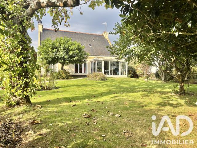 Maison 8 pièces 121 m²