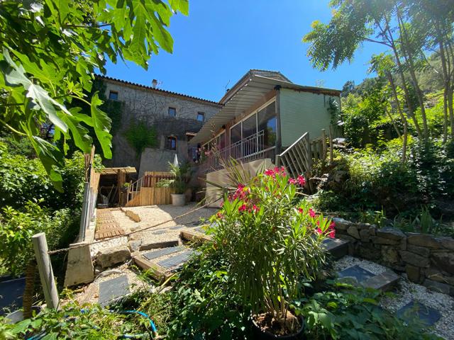 Maison 8 pièces 122 m²