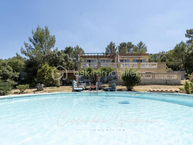 Maison 8 pièces 122 m²
