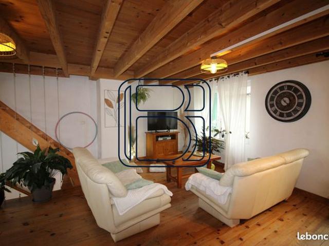 Maison 8 pièces 122 m²