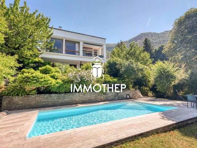 Maison 8 pièces 134 m²