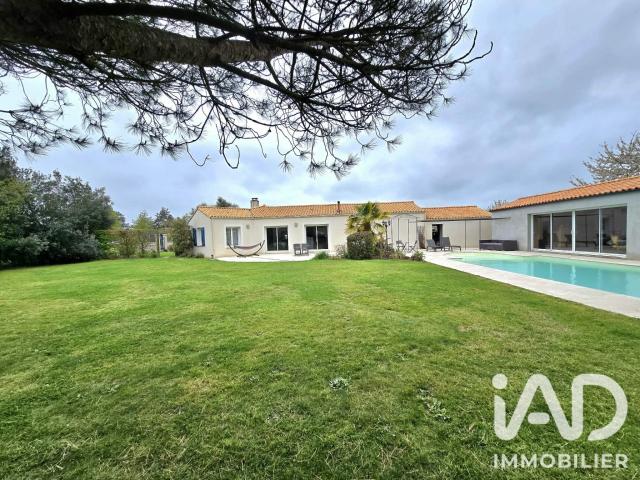 Maison 8 pièces 135 m²
