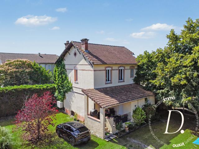 Maison 8 pièces 135 m²