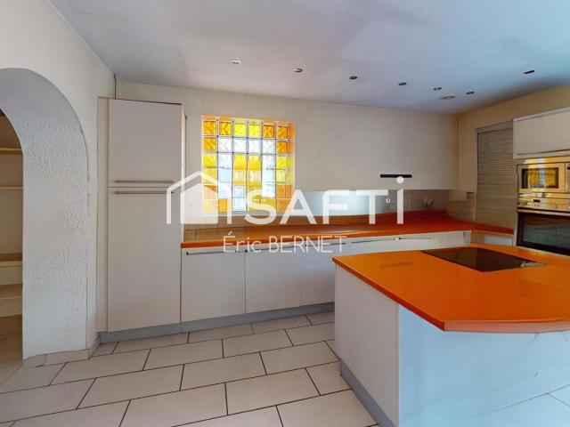Maison 8 pièces 135 m²