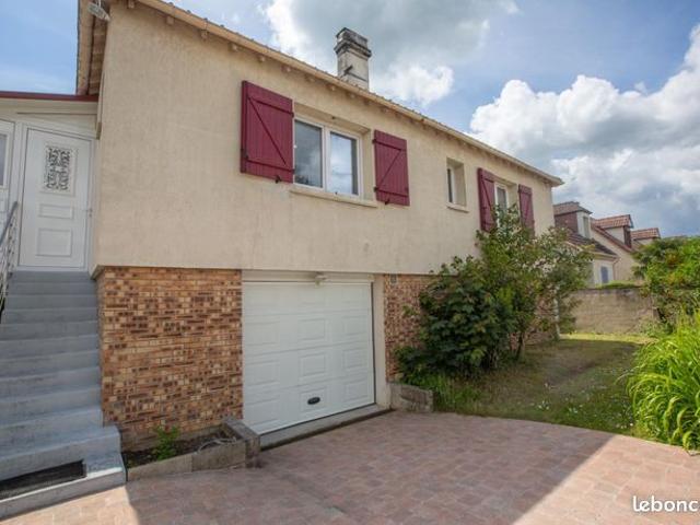 Maison 8 pièces 135 m²