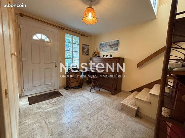 Maison 8 pièces 136 m²