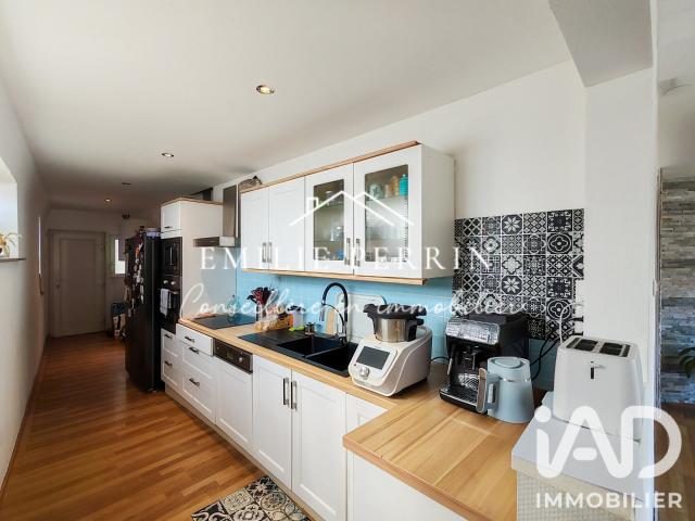 Maison 8 pièces 136 m²