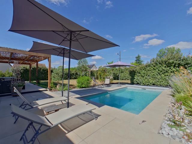 Maison 8 pièces 136 m²