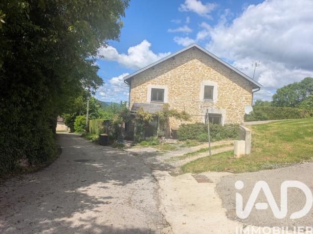 Maison 8 pièces 137 m²