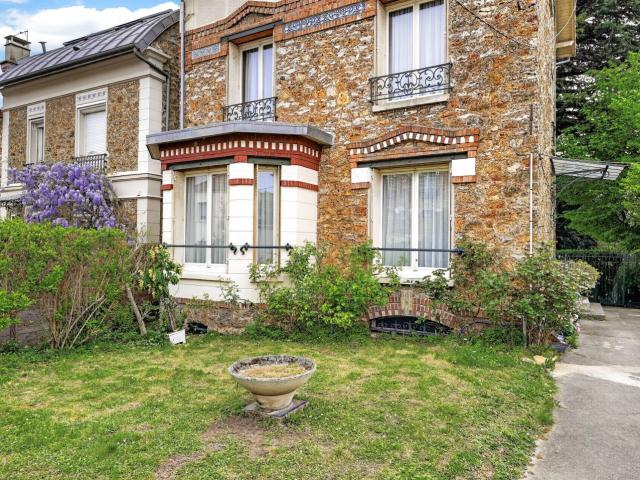 Maison 8 pièces 137 m²