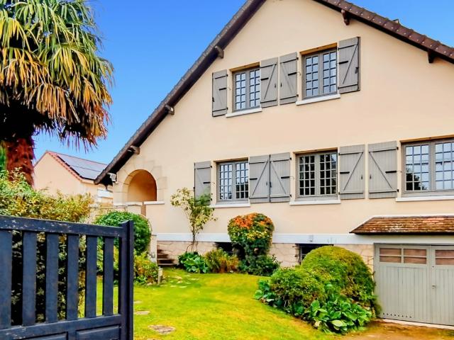 Maison 8 pièces 137 m²