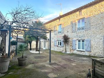 Maison 8 pièces 138 m²
